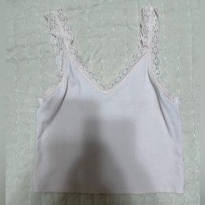 American Eagle Lace tank top